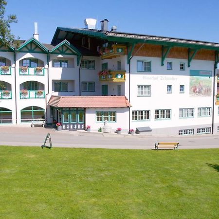 Voralpenhotel Schmoller Sankt Georgen im Attergau Εξωτερικό φωτογραφία